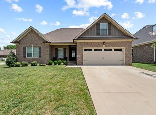 4179 Beechwood Ln, Bowling Green, KY 42104