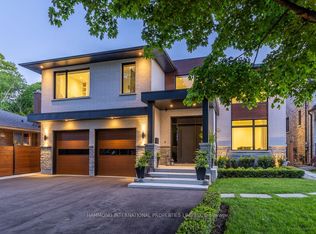 14 Penhale Dr, Toronto, ON M9P2X4