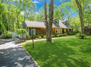 7 Washington Dr, East Quogue, NY 11942