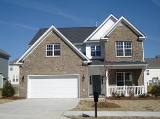 6213 Amber Bluffs Cres, Raleigh, NC 27616