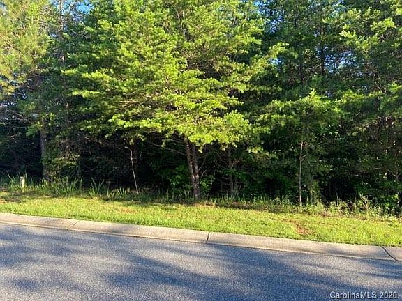 4th image of 5102 Fair Oak Dr