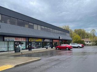 453 Albert St #16, Waterloo, ON N2L5A7