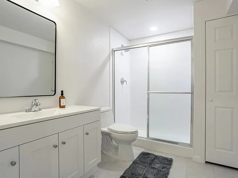 5178 N Netherland St — Photo 35