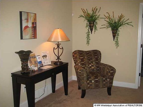 5th image of 2095 Great Barrington Pl