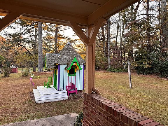 2nd image of 170 Pleasant Acres Rd