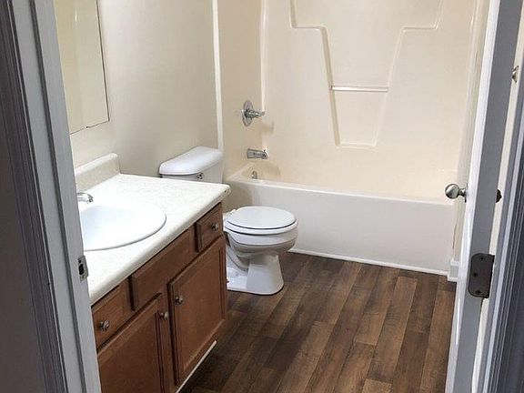 4th image of 3704 Damien Dr #212