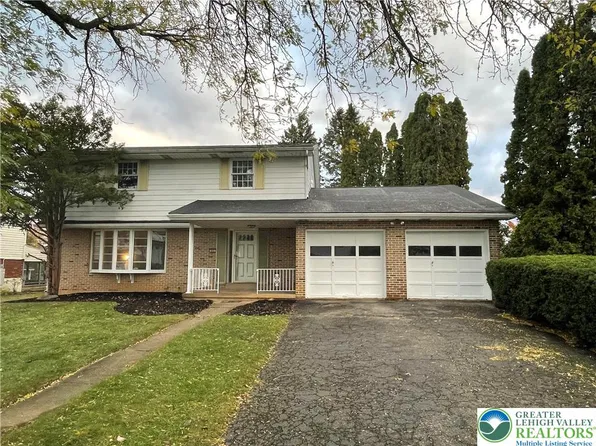 449 Elmhurst Ave, Bethlehem, PA 18017