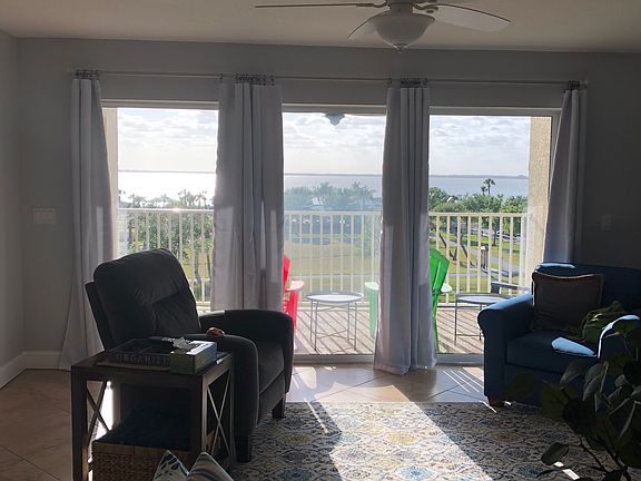3rd image of 732 Bayside Dr Unit 405