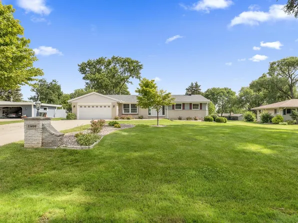 13400 W Sunny View DRIVE, New Berlin, WI 53151