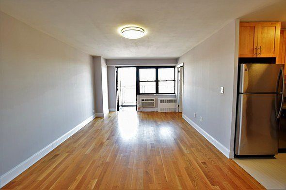 1st image of 341 10th St #Zzz