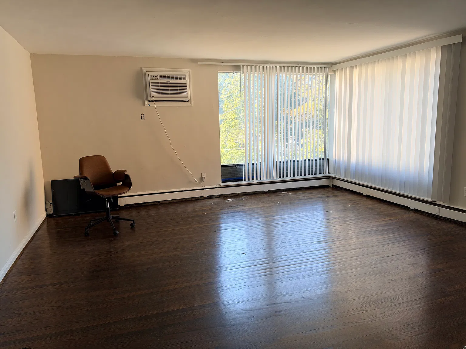 2 bed, 870 sqft, $1,138 — Photo 1