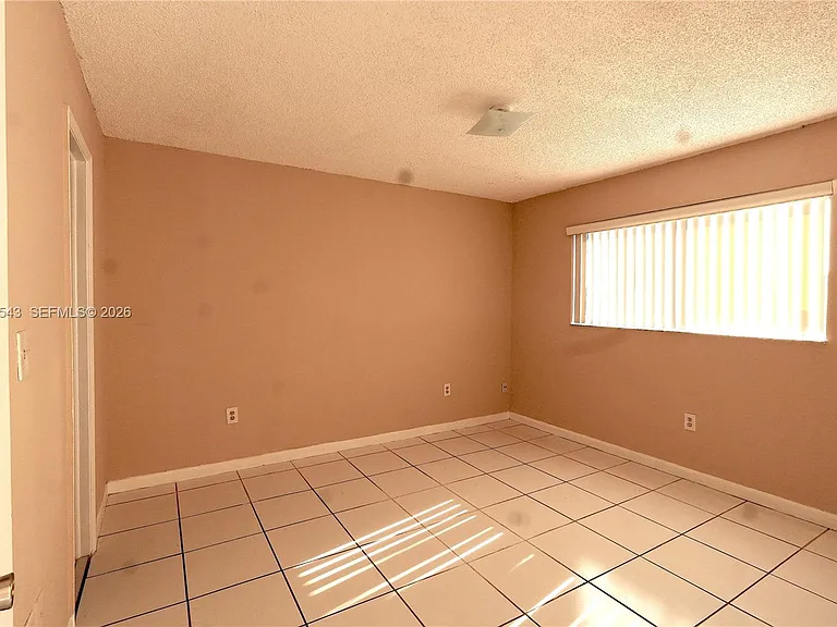 9915 W Okeechobee Rd #2404 — Photo 18
