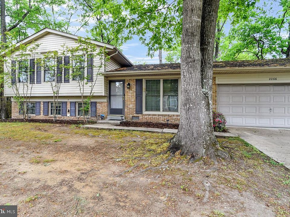 1st image of 2266 Easton Ct