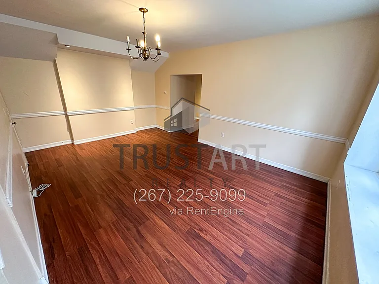 6908 Old York Rd — Photo 15