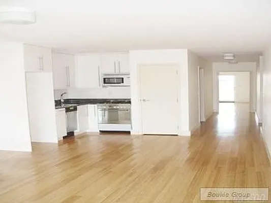 Sold by Bouklis Group | media 7