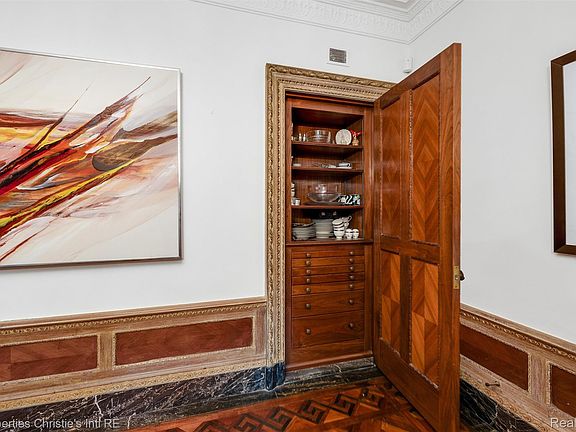 17th image of this home