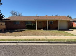1203 NW 12th Pl, Andrews, TX 79714