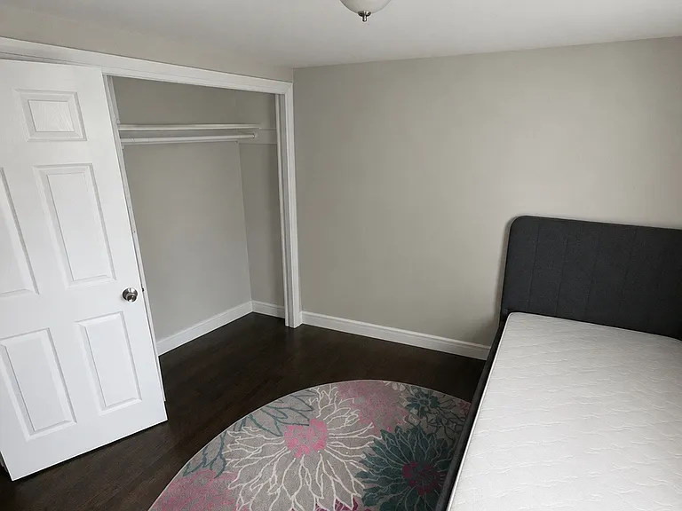 4242 W Outer Dr #1 — Photo 41
