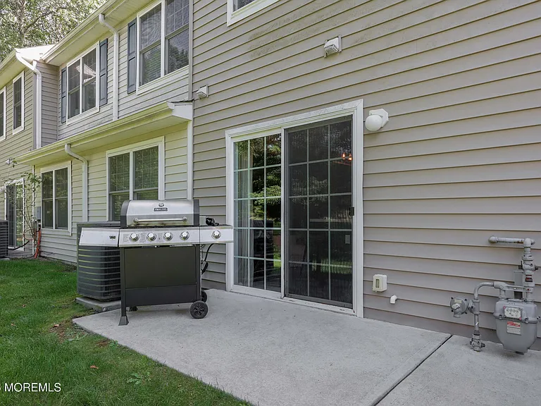 207 Harvest Way — Photo 14
