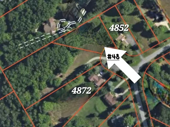 48 Valley Rd, Bellaire, MI 49615