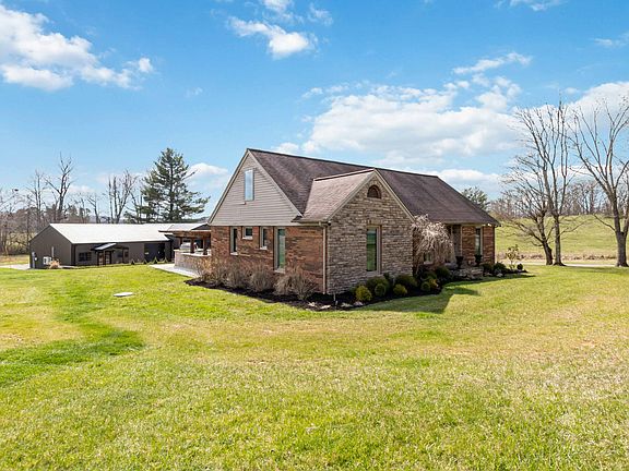 2nd image of 2657 River Rd