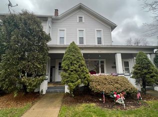 214 N Broad St #1/2, Grove City, PA 16127