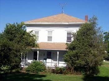 1st image of 143 Main St