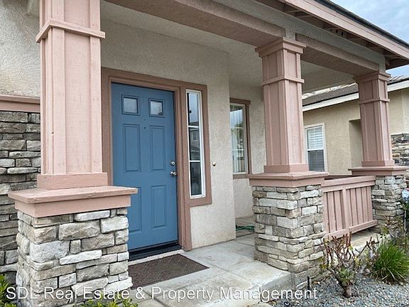 2nd image of 32430 Gardenvail Dr