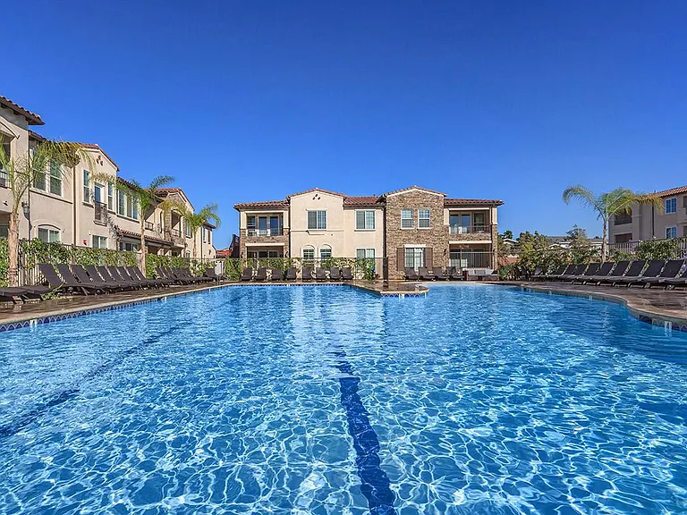 Avia La Jolla — Photo 91