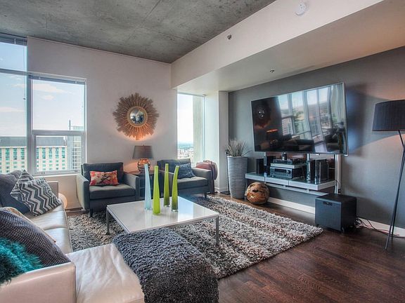 4th image of 891 14th St Unit 3810