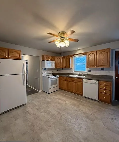 19 Park Ave #1 — Photo 5