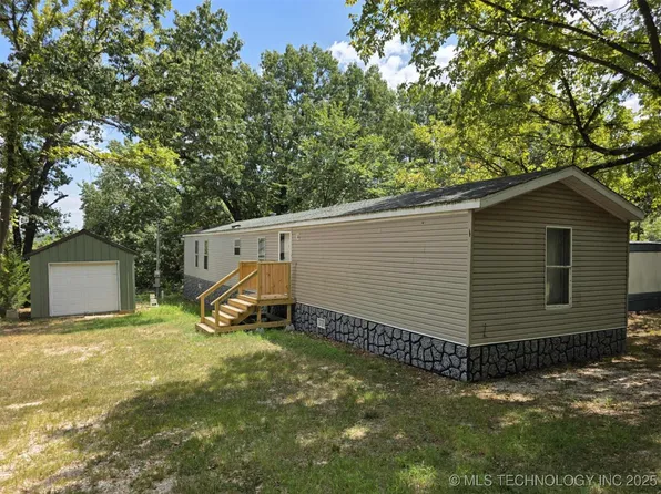 510 N 1st St, Afton, OK 74331