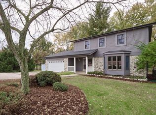 1235 Motherhead Rd, Saint Charles, MO 63304