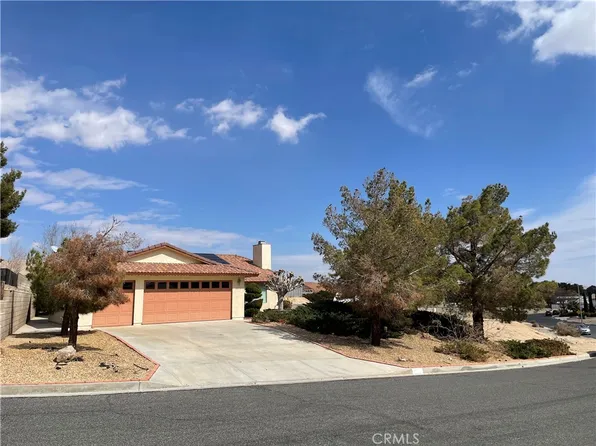 14672 Greenbriar Dr, Helendale, CA 92342