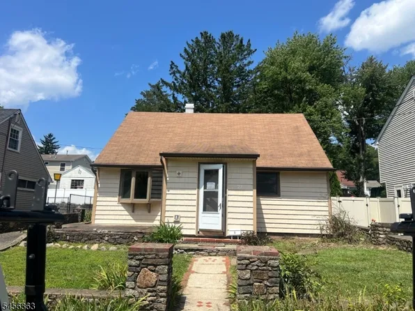 27 Charles Ter, Waldwick Boro, NJ 07463