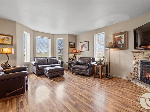 4th image of 5546 Neibauer Rd