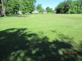 202 10th St, Obion, TN 38240