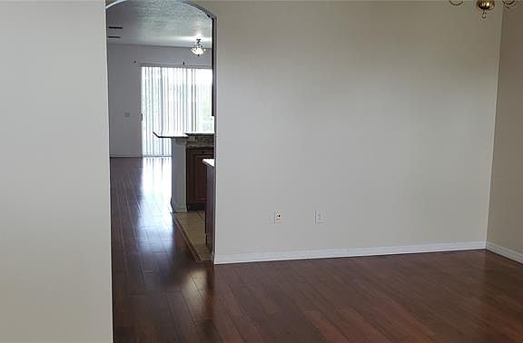 4th image of 24745 Siena Dr