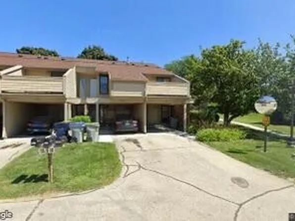 5682 South 27th STREET, Milwaukee, WI 53221