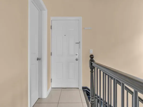 183 Thorne Street image 4 of 34