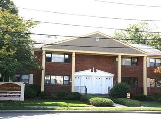 785 Green St APT 16, Iselin, NJ 08830