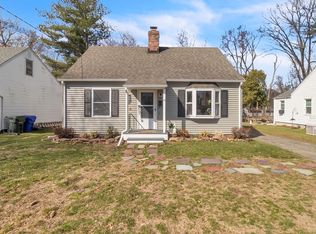 78 Mayflower Rd, Springfield, MA 01118