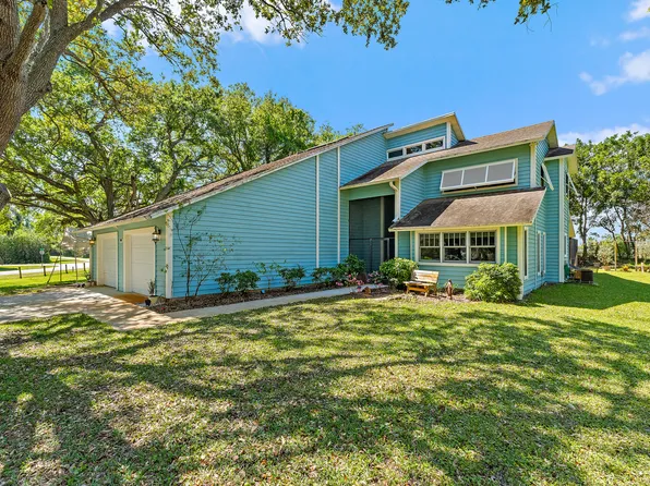 7845 N 167th Ct Court N, Palm Beach Gardens, FL 33418