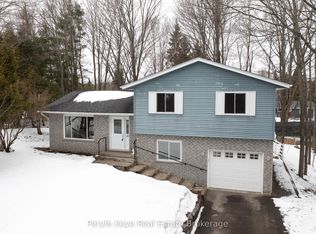 26 Westvale Dr, Bracebridge, ON P1L 1B5