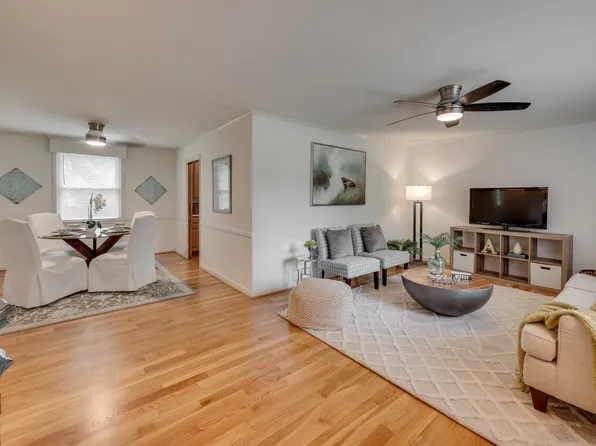 2947 Hillhurst Dr, Nashville, TN 37207