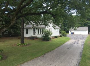 2190 S Huron Rd, Kawkawlin, MI 48631