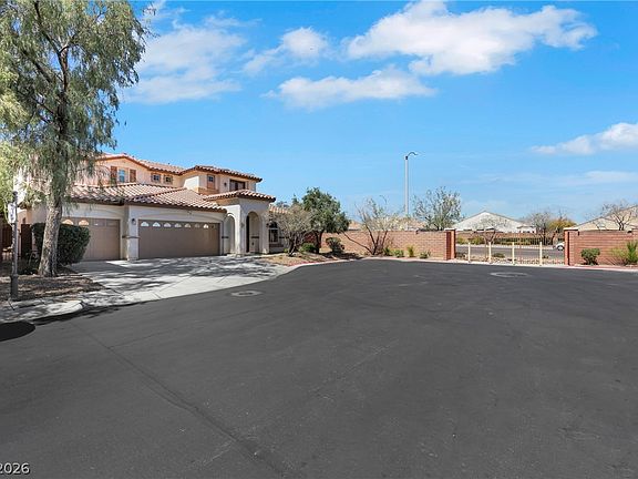 2nd image of 9709 Mount Lompoc Ct