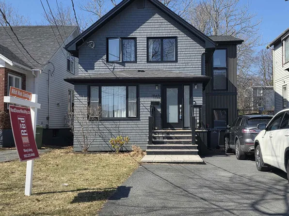 1162 Waterloo St, Halifax, NS B3H 3L4