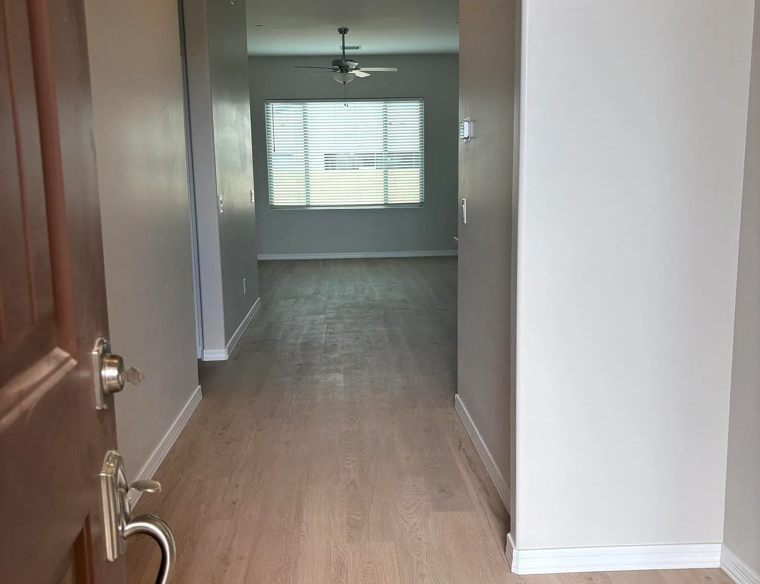 3 bed, 2.0 bath, 1557 sqft, $2,200 — Photo 2