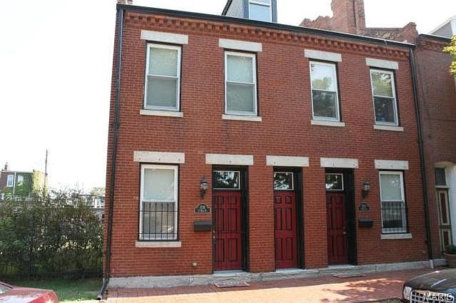 1st image of 1718-1720 S 10th St
